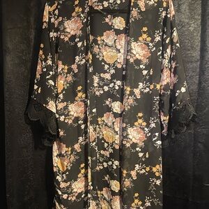 Wallflower Black Floral Lace-Trim Robe